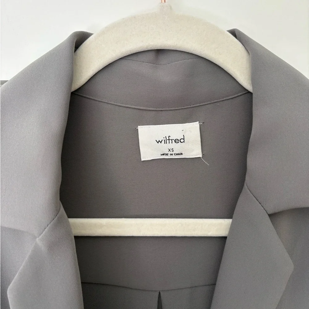 Aritzia Wilfred Shirt Size XS - Picture 5 of 6